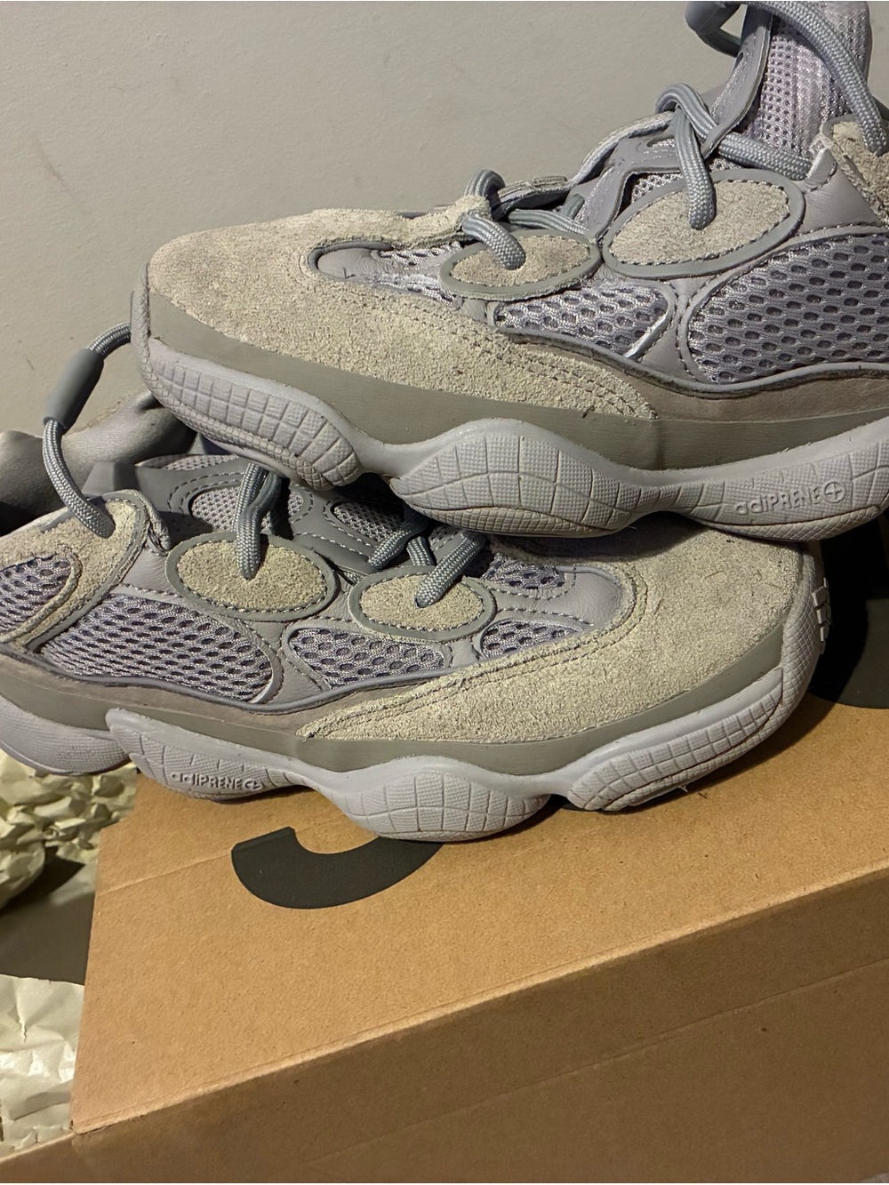 Yeezy 500s stone salt